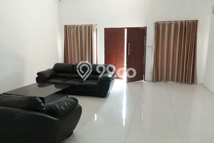 Jual Rumah Favorit Siap Huni LB 300m2 di Arcamanik, Bandung Jual Rumah Favorit Siap Huni LB 300m2 di Arcamanik, Bandung