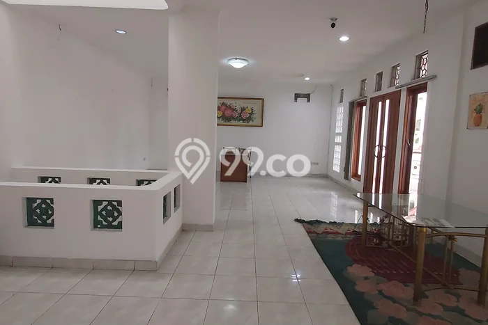 Unit Gudang Tersedia di KH Mas Mansyur Spesifikasi LB 560m2 Unit Gudang Tersedia di KH Mas Mansyur Spesifikasi LB 560m2