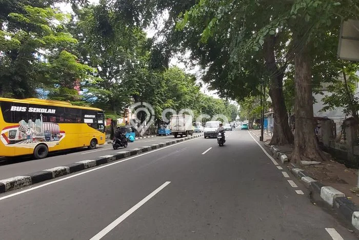 Unit Gudang Tersedia di KH Mas Mansyur Spesifikasi LB 560m2 Unit Gudang Tersedia di KH Mas Mansyur Spesifikasi LB 560m2