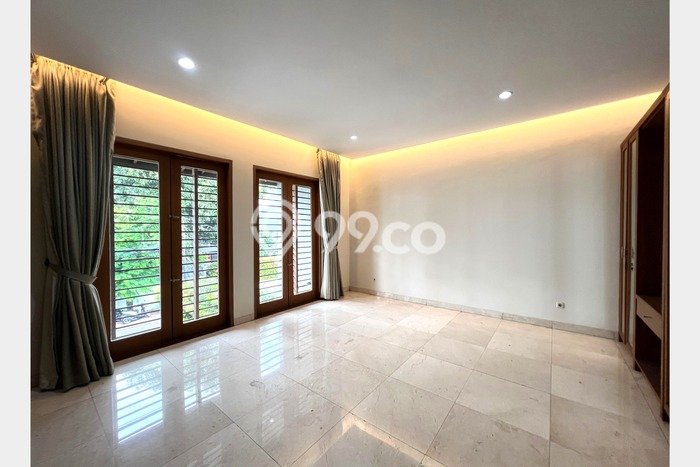 Rumah Modern Dikontrakkan di Menteng Jakarta Pusat Lokasi Sangat Strategis Rumah Modern Dikontrakkan di Menteng Jakarta Pusat Lokasi Sangat Strategis