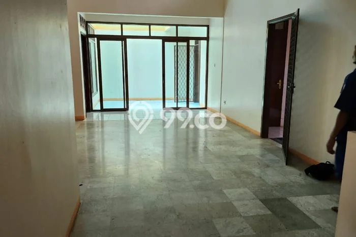 Disewakan! Rumah 4 Kamar Tidur &
4 Kamar Mandi di BSD Giri Loka, Tangerang Disewakan! Rumah 4 Kamar Tidur &
4 Kamar Mandi di BSD Giri Loka, Tangerang