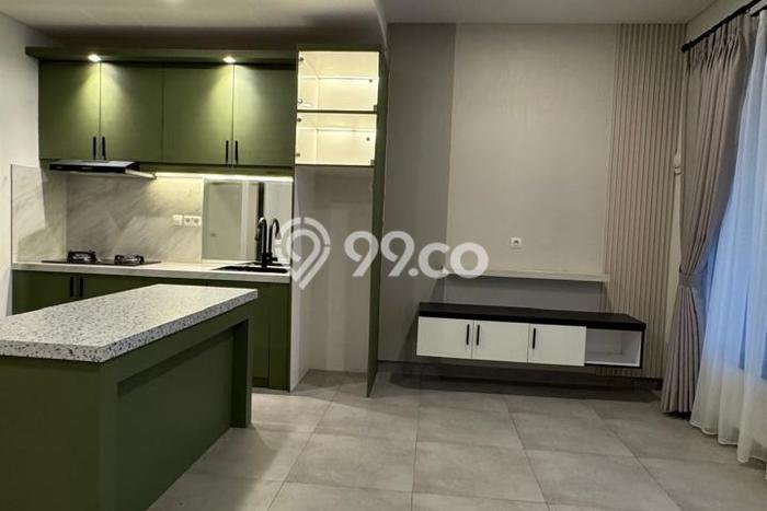 Disewakan! Rumah 4 Kamar Tidur &
2 Kamar Mandi di BSD, Tangerang Disewakan! Rumah 4 Kamar Tidur &
2 Kamar Mandi di BSD, Tangerang