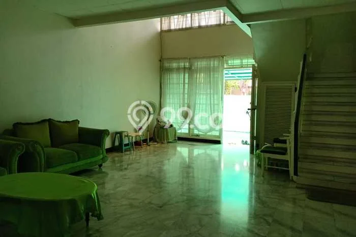 Dijual Rumah Mewah Megah Dengan View Eksklusif di Intercon, Jakarta Barat Dijual Rumah Mewah Megah Dengan View Eksklusif di Intercon, Jakarta Barat