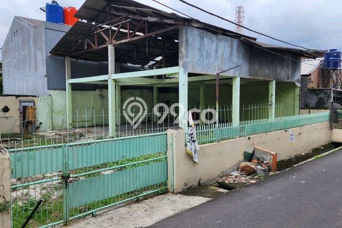 Untuk Dijual Tanah di Jakarta Barat, Luas 300m2 - Untuk Dijual Tanah di Jakarta Barat, Luas 300m2 -