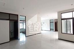 Rumah Luas Asri 3 KT Siap Pakai di Moch Toha Bandung Rumah Luas Asri 3 KT Siap Pakai di Moch Toha Bandung