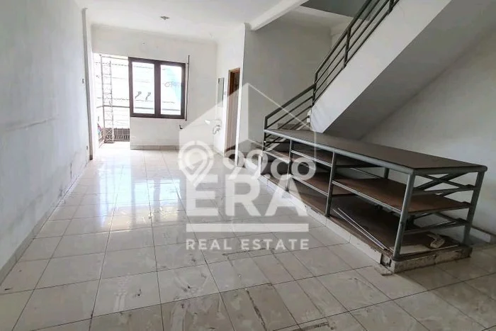 Disewakan Ruko di Pusat Kota Bandung Ramai Strategis Disewakan Ruko di Pusat Kota Bandung Ramai Strategis