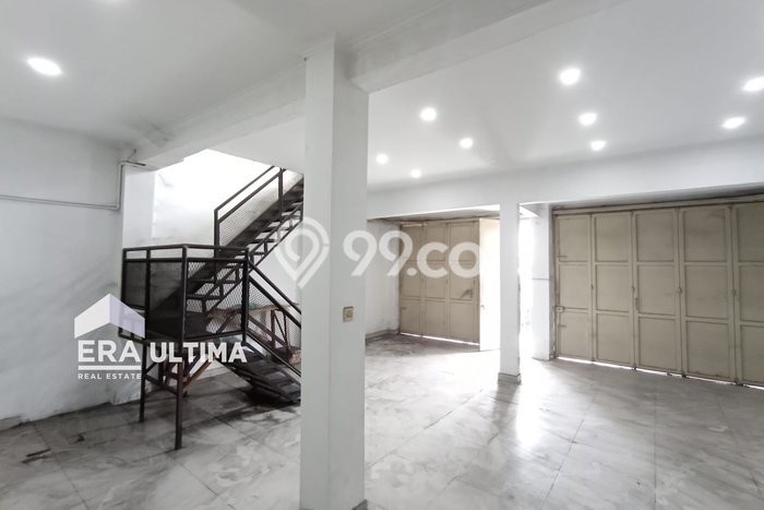 LOKASI STRATEGIS! Ruko di Cimahi Tengah, Luas 168m², Pusat Bisnis, Mainroad LOKASI STRATEGIS! Ruko di Cimahi Tengah, Luas 168m², Pusat Bisnis, Mainroad