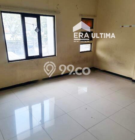 Ruko Komersial Disewakan di Andir Bandung Luas 231m2 Ruko Komersial Disewakan di Andir Bandung Luas 231m2