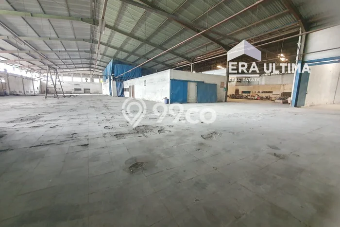 Gudang untuk Disewa di Pusat Cimahi Luas Bangunan 2240m2 Gudang untuk Disewa di Pusat Cimahi Luas Bangunan 2240m2