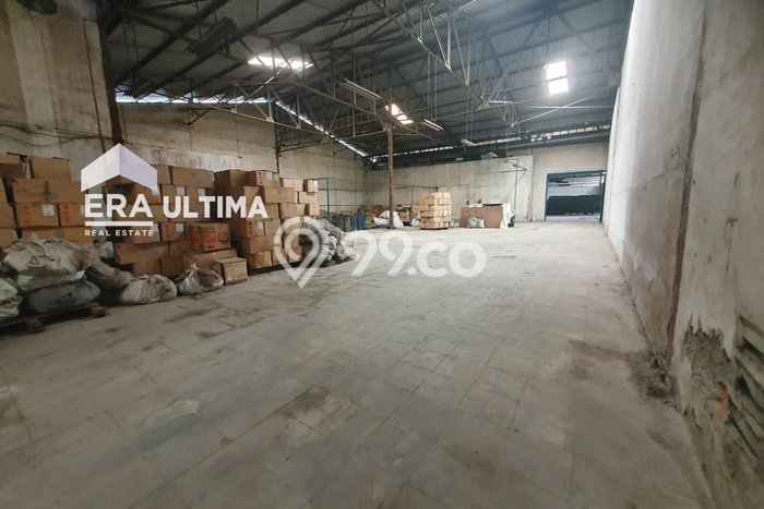 Gudang untuk Disewa di Pusat Cimahi Luas Bangunan 5000m2 Gudang untuk Disewa di Pusat Cimahi Luas Bangunan 5000m2