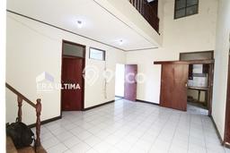 Rumah Kontrakan Bandung LT 137m2 LB 210m2 Kawasan Gatot Subroto Rumah Kontrakan Bandung LT 137m2 LB 210m2 Kawasan Gatot Subroto