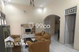 Rumah area Arcamanik, 3 KT, Akses Rumah Sakit, LT 230m2m² LB 230m2m² Rumah area Arcamanik, 3 KT, Akses Rumah Sakit, LT 230m2m² LB 230m2m²