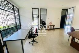 Rumah Cantik Siap Pakai Di Babakan Ciparay Luas 200m2 Lokasi Strategis Rumah Cantik Siap Pakai Di Babakan Ciparay Luas 200m2 Lokasi Strategis