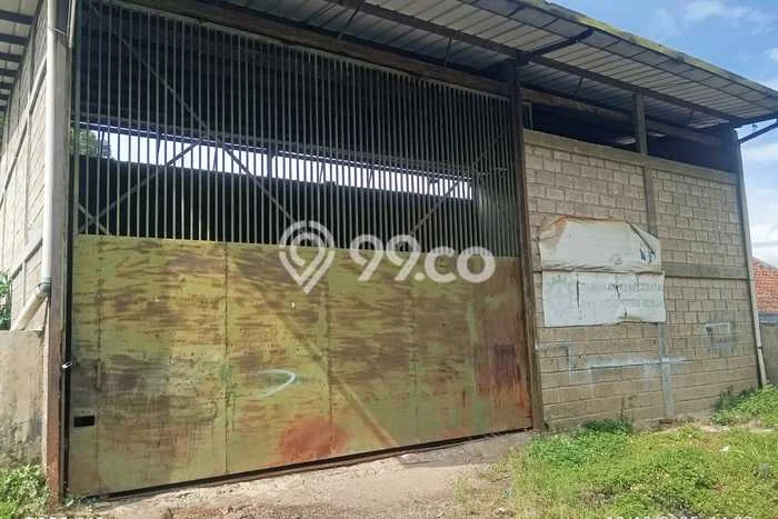 Area Strategis! Disewakan Gudang Lokasi Cimahi Selatan, Cimahi Cocok untuk Bisnis Area Strategis! Disewakan Gudang Lokasi Cimahi Selatan, Cimahi Cocok untuk Bisnis