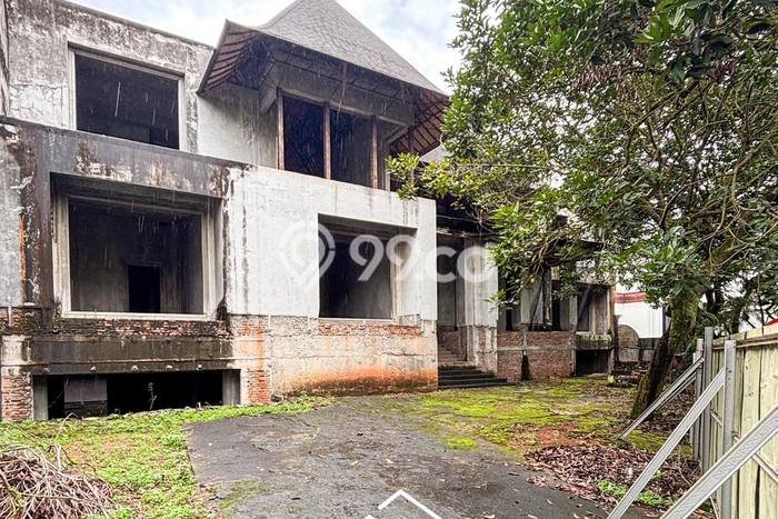 Kavling Tanah untuk Dijual di Pondok Indah, Jakarta Selatan, Luas 1365m2 Kavling Tanah untuk Dijual di Pondok Indah, Jakarta Selatan, Luas 1365m2