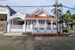 Jual Rumah Bagus Siap Huni LB 230m2 di Cimanggis, Depok Jual Rumah Bagus Siap Huni LB 230m2 di Cimanggis, Depok