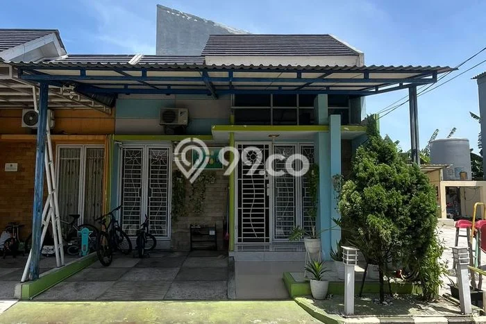 For Sale Rumah 2 Kamar Lokasi Ideal Bagus dan Strategis di Tangerang For Sale Rumah 2 Kamar Lokasi Ideal Bagus dan Strategis di Tangerang