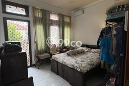 For Sale! Premium House LT 224m2 Desain Elegan di Graha For Sale! Premium House LT 224m2 Desain Elegan di Graha