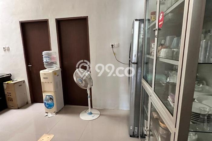 Unit Ruko Dijual di Wiyung Surabaya Luas Tanah 75m2, Luas Bangunan 110m2 Unit Ruko Dijual di Wiyung Surabaya Luas Tanah 75m2, Luas Bangunan 110m2
