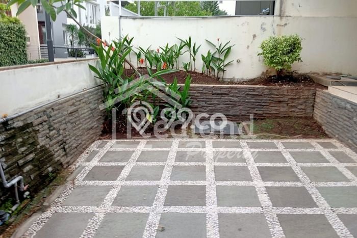 Disewakan Hunian Konsep Modern di Tembalang Semarang dengan 4 KT Disewakan Hunian Konsep Modern di Tembalang Semarang dengan 4 KT