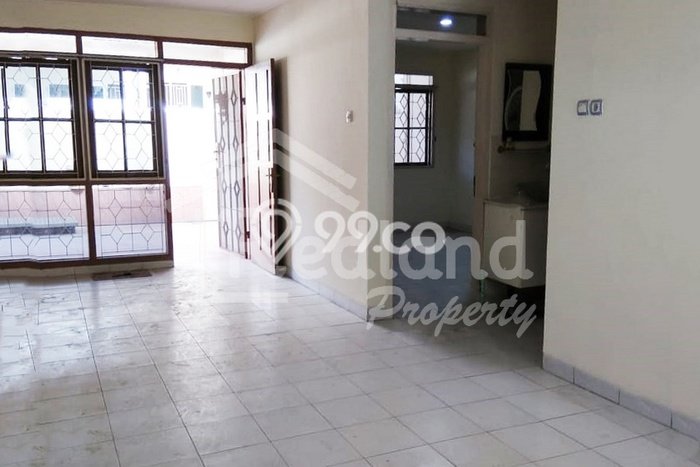 For Sale Hunian Rumah Nyaman 3 KT di Puri Anjasmoro, Semarang For Sale Hunian Rumah Nyaman 3 KT di Puri Anjasmoro, Semarang