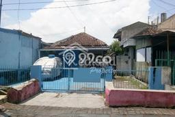 EXCLUSIVE HOME! Rumah di Semarang Barat, 3 KT, Konsep Modern, Luas 150m² Bangunan 90m² EXCLUSIVE HOME! Rumah di Semarang Barat, 3 KT, Konsep Modern, Luas 150m² Bangunan 90m²