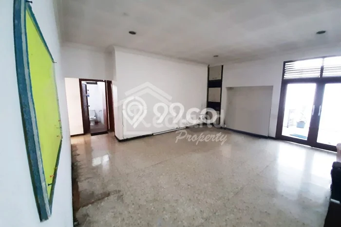 Komersial Disewakan Cepat di Ungaran Barat Semarang LB 160m2 Komersial Disewakan Cepat di Ungaran Barat Semarang LB 160m2