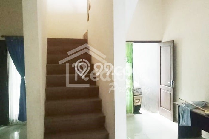 Jual Rumah Favorit Siap Huni LB 120m2 di Tembalang, Semarang Jual Rumah Favorit Siap Huni LB 120m2 di Tembalang, Semarang