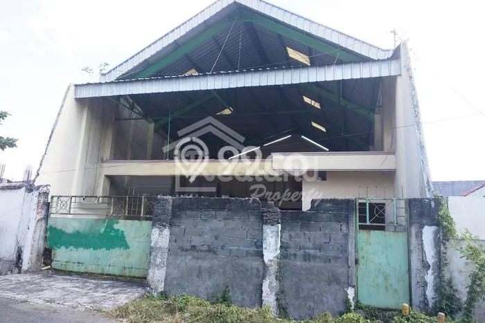 Unit Gudang Disewa Lokasi Semarang Barat, Semarang Spesifikasi Luas Bangunan 152m2 Unit Gudang Disewa Lokasi Semarang Barat, Semarang Spesifikasi Luas Bangunan 152m2