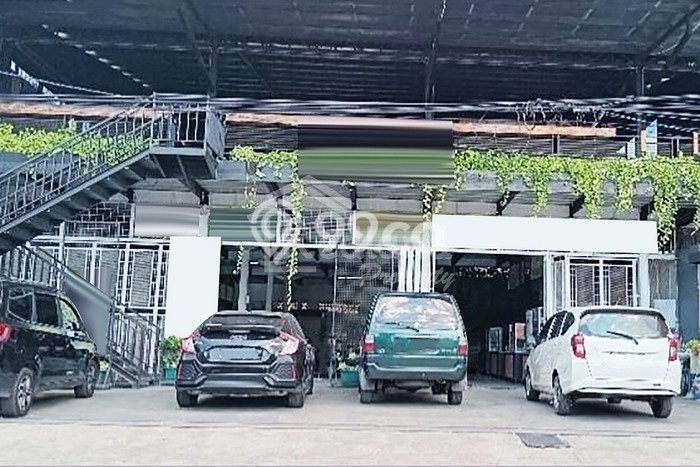 FOR RENT! Komersial di Brumbungan Cocok untuk Bisnis 300m2 FOR RENT! Komersial di Brumbungan Cocok untuk Bisnis 300m2