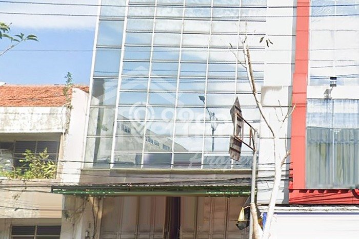 Untuk Disewa Ruko di Semarang Selatan Semarang LT 220m2, LB 600m2 Untuk Disewa Ruko di Semarang Selatan Semarang LT 220m2, LB 600m2