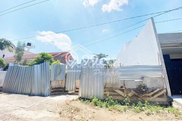 Lahan Dijual Lokasi Gajah Mungkur, Semarang dengan Luas Tanah 306m2 dan Status SHM Lahan Dijual Lokasi Gajah Mungkur, Semarang dengan Luas Tanah 306m2 dan Status SHM