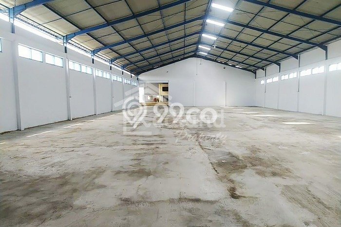 Gudang Disewa di Sukoharjo dengan LB 3300m2 Area Komersial Ramai Gudang Disewa di Sukoharjo dengan LB 3300m2 Area Komersial Ramai