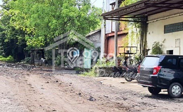 Gudang Bagus LT 2100m2 LB 3600m2 Dijual di Ngaliyan Semarang Gudang Bagus LT 2100m2 LB 3600m2 Dijual di Ngaliyan Semarang