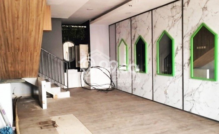 Ruko Dijual di Semarang LT 78m2 & LB 234m2 Lokasi Terbaik! Ruko Dijual di Semarang LT 78m2 & LB 234m2 Lokasi Terbaik!