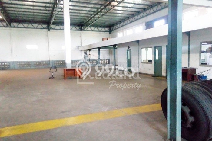 Disewakan Gudang di Tugu Semarang LT 8000m2, LB 1500m2 Disewakan Gudang di Tugu Semarang LT 8000m2, LB 1500m2