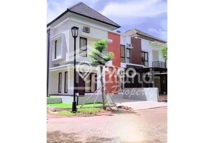 Disewakan! Rumah 3 Kamar Tidur &
3 Kamar Mandi di BSB City, Semarang Disewakan! Rumah 3 Kamar Tidur &
3 Kamar Mandi di BSB City, Semarang