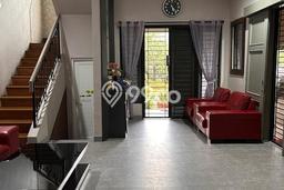 Jual Rumah Mewah Elegan Dengan View Eksklusif di Gading Serpong, Tangerang Jual Rumah Mewah Elegan Dengan View Eksklusif di Gading Serpong, Tangerang