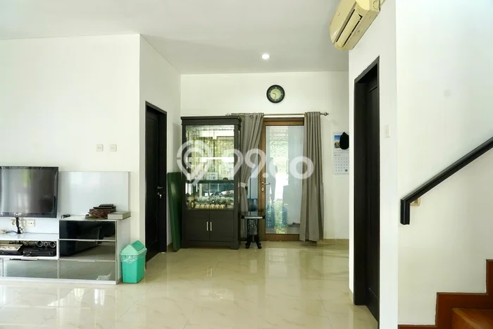 Hunian Eksklusif Dijual LT 143m2 di Ciputat Timur, Tangerang Selatan Hunian Eksklusif Dijual LT 143m2 di Ciputat Timur, Tangerang Selatan