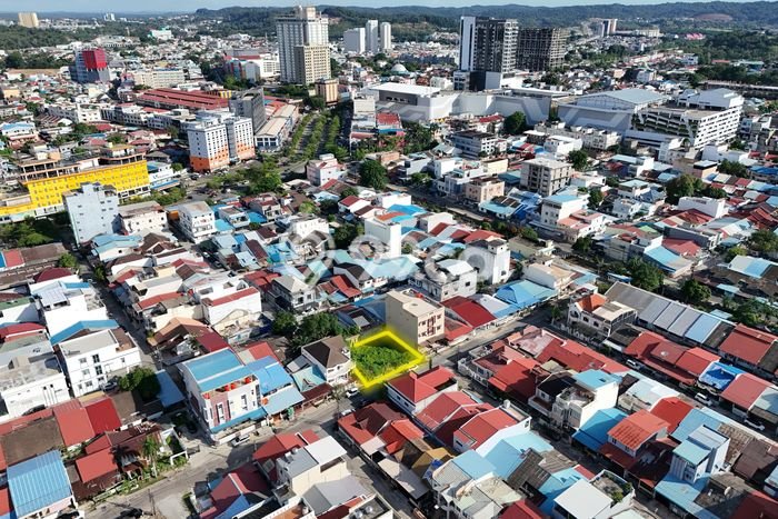 HARGA MENARIK! Tanah Kawasan Nagoya, Luas 400m², Kawasan Berkembang, Bebas Longsor HARGA MENARIK! Tanah Kawasan Nagoya, Luas 400m², Kawasan Berkembang, Bebas Longsor