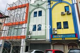 Ruko Bagus Dijual LB 280m2 Lokasi Strategis Batam Area Cocok untuk Bisnis Ruko Bagus Dijual LB 280m2 Lokasi Strategis Batam Area Cocok untuk Bisnis