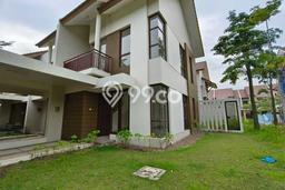 Rumah LT 162m2m² Akses Strategis di Kawasan Elite , Batam Rumah LT 162m2m² Akses Strategis di Kawasan Elite , Batam