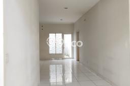 Rumah sewa siap huni 4 KT di Gading Serpong, Tangerang Rumah sewa siap huni 4 KT di Gading Serpong, Tangerang
