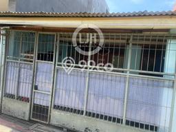 Rumah Sederhana Dijual di Pancoran Mas 2 Kamar dengan LT 80m2 Rumah Sederhana Dijual di Pancoran Mas 2 Kamar dengan LT 80m2