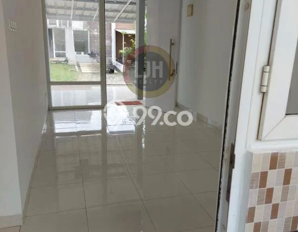 Lokasi strategis! Rumah siap huni dikontrakkan di Jatisampurna LB 54m2 Lokasi strategis! Rumah siap huni dikontrakkan di Jatisampurna LB 54m2