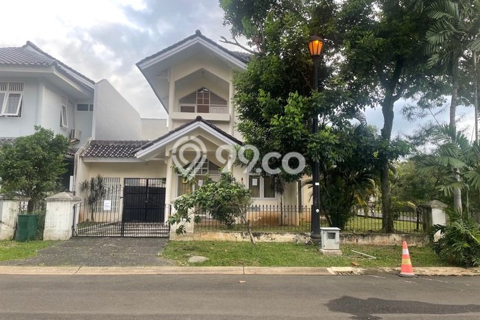 Rumah Disewakan Tangerang LT 342m2 LB 280m2 Area Lippo Karawaci Rumah Disewakan Tangerang LT 342m2 LB 280m2 Area Lippo Karawaci