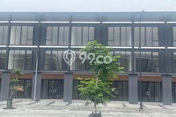 Unit Ruko Disewakan di Gading Serpong di Area Ramai & Strategis Unit Ruko Disewakan di Gading Serpong di Area Ramai & Strategis