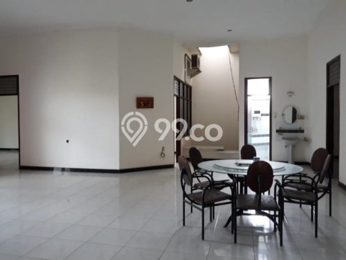 Rumah Area Strategis di Candisari, Semarang, LT 408m² LB 350m² Rumah Area Strategis di Candisari, Semarang, LT 408m² LB 350m²