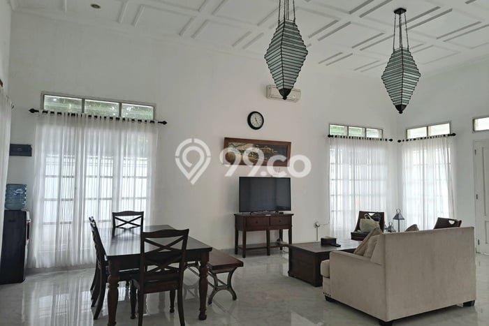 Hunian Mewah Dijual LT 614m2 di Kraton, Yogyakarta Hunian Mewah Dijual LT 614m2 di Kraton, Yogyakarta