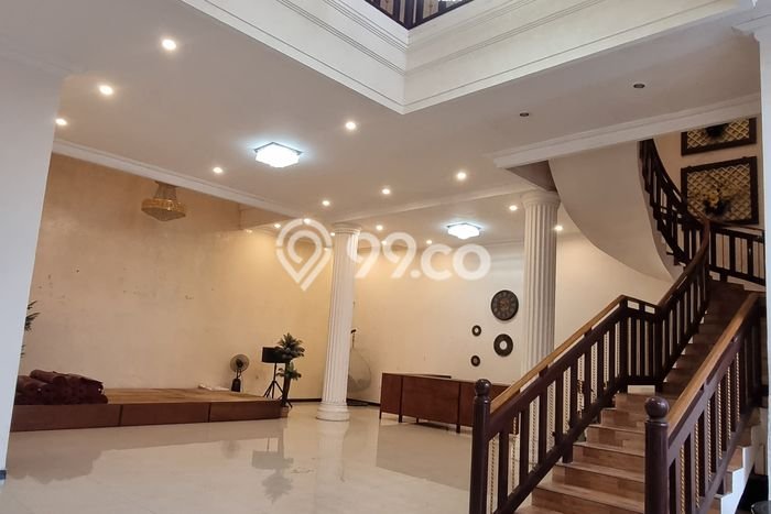 Dijual Rumah Premium dengan Fasilitas Sekitar Lengkap di Waru, Sidoarjo Dijual Rumah Premium dengan Fasilitas Sekitar Lengkap di Waru, Sidoarjo